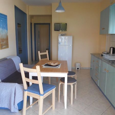 Sophies Apartments Ormos أورموس باناجياس المظهر الخارجي الصورة