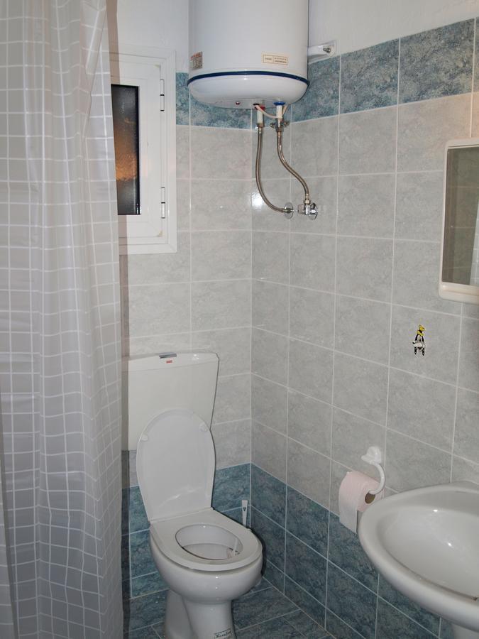Sophies Apartments Ormos أورموس باناجياس المظهر الخارجي الصورة